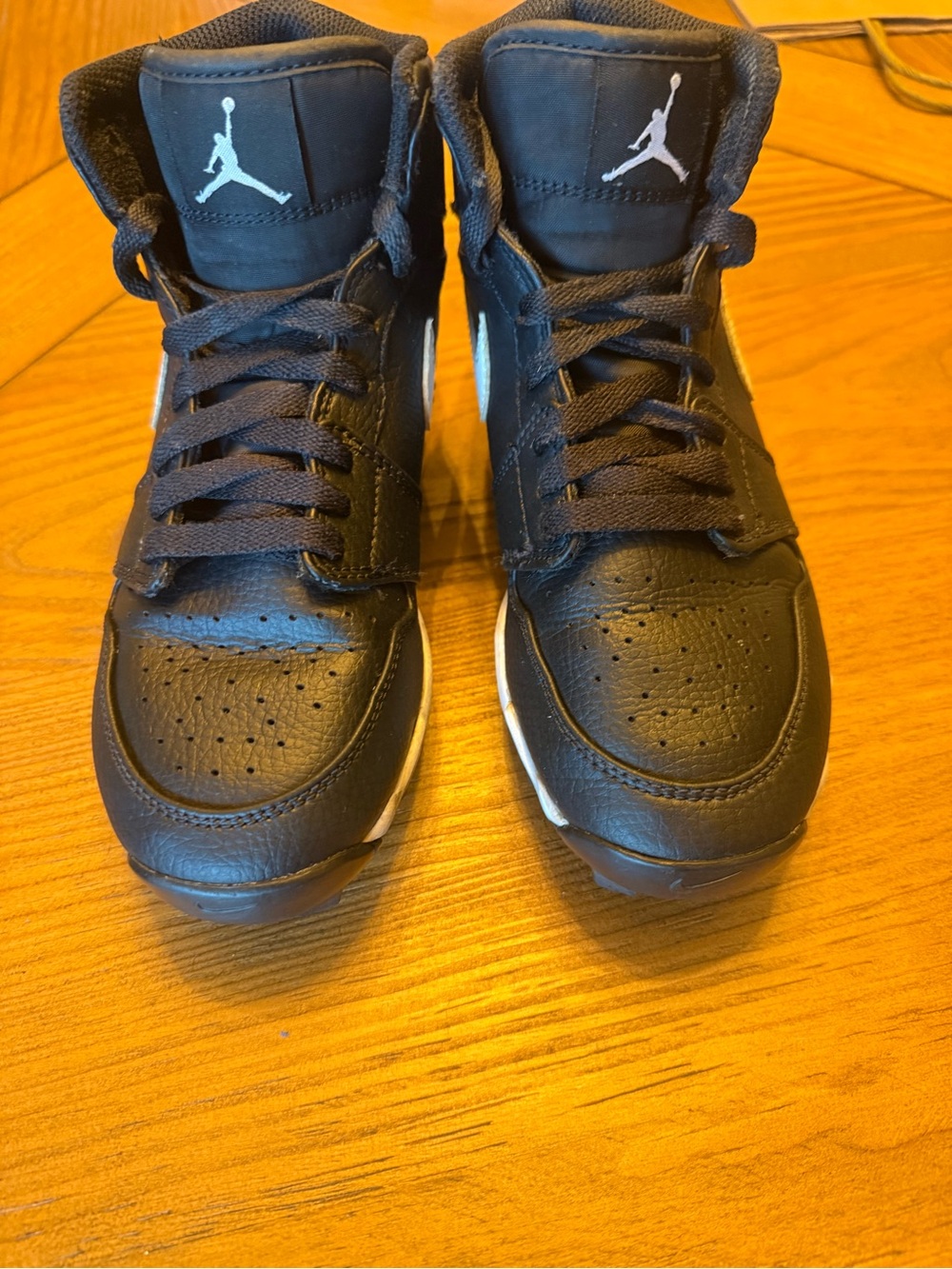 Nike Jordan 1 Mid football cleats